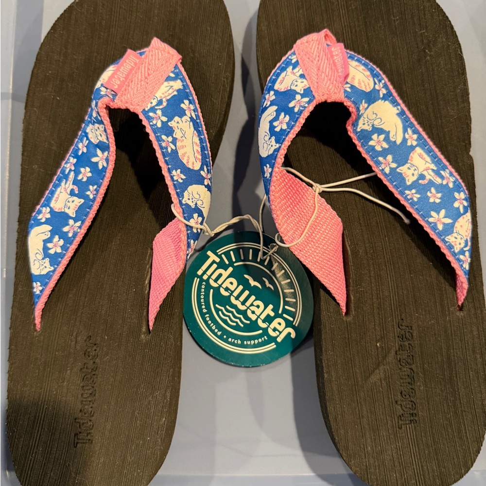 Tidewater Women's Blue and Pink Kitty kat print